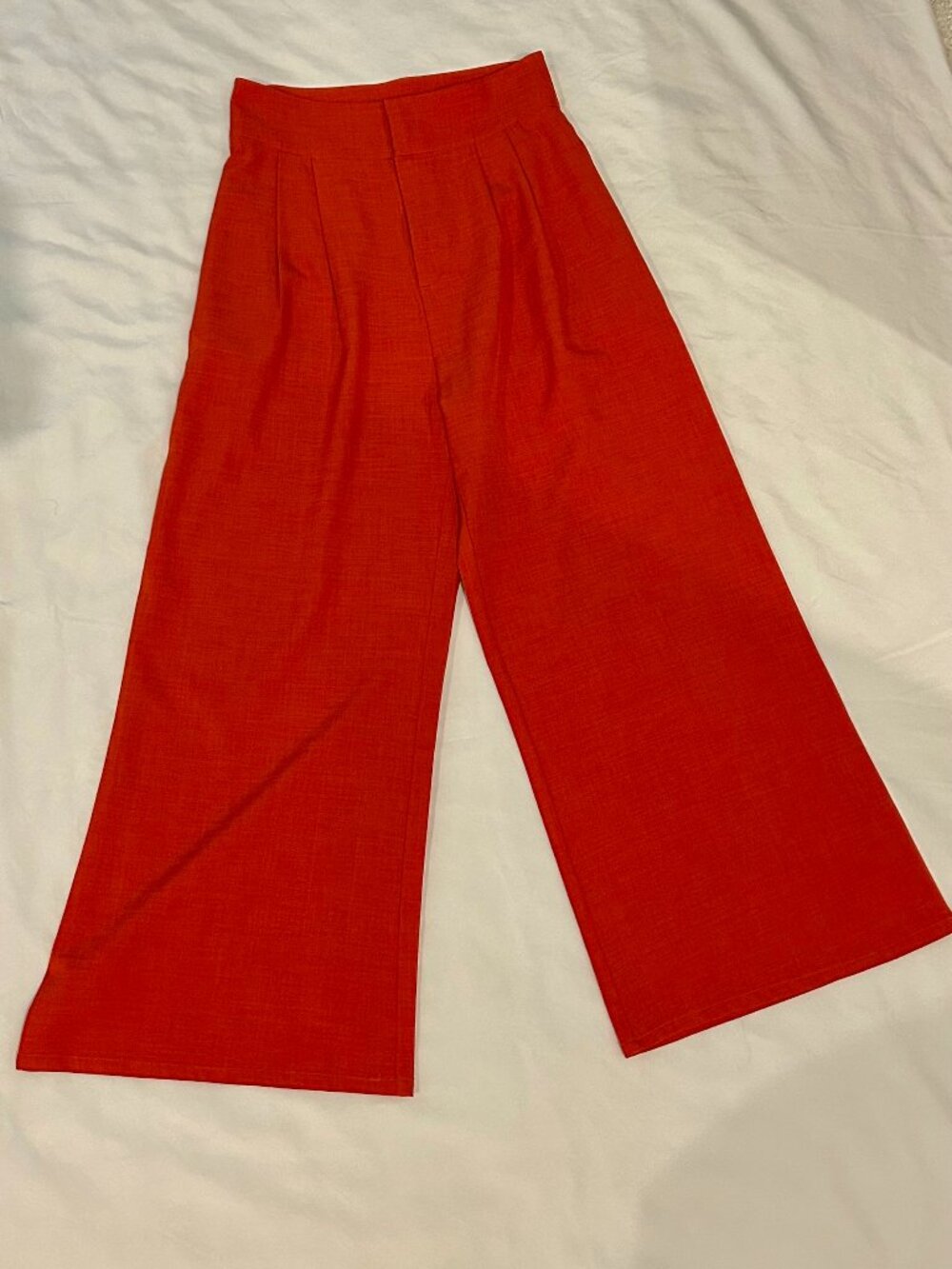 "BASICALLY THE BEST PALAZZO PANTS" by Flying Tomato RUST M